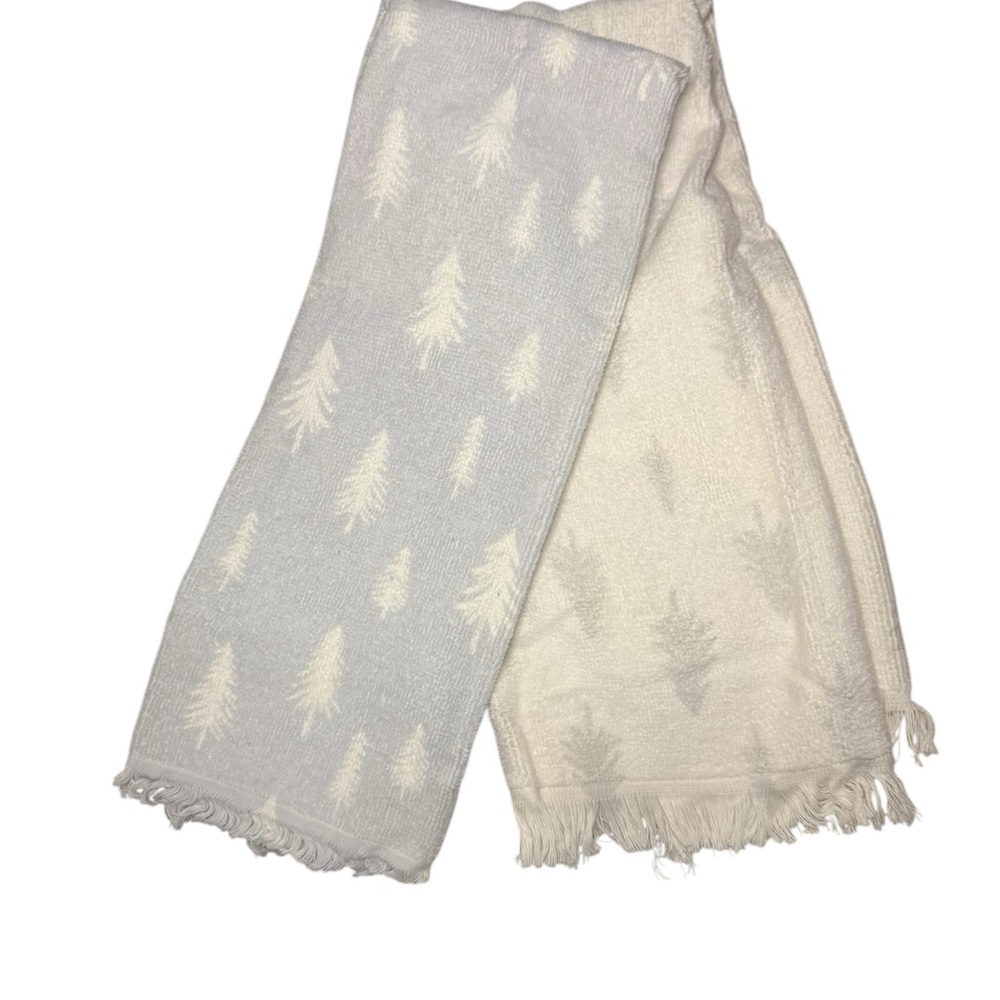Target Wondershop 2 pk Scattered Trees Hand Towels
Gray/White